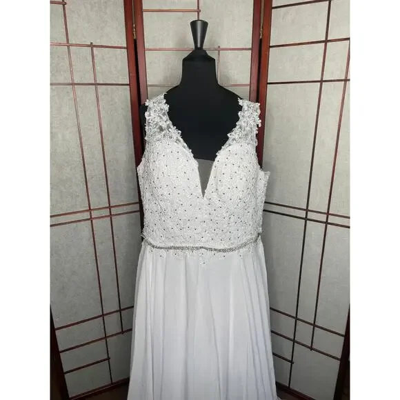 Loyeloy Size 18 NWT dress - Wedding, Bride, or Party - Picture 3 of 13